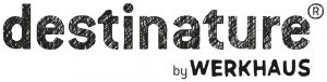 destinature_by_WH_Logo Logo destinature Dorf mit WERKHAUS